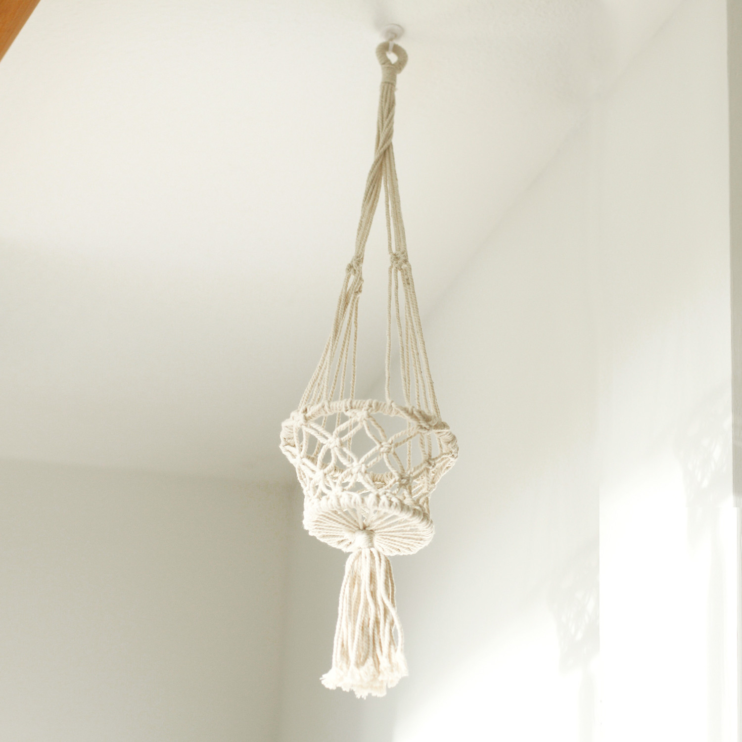 Macrame Pot Holder - Single Small pot - Rope White - NEW - 75x7 (cm)